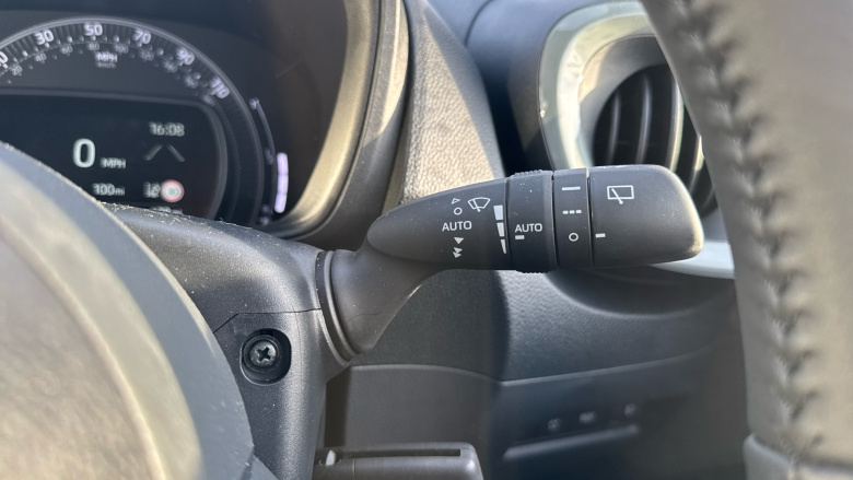 Toyota Aygo X 1.0 VVT-i Edge 5dr Petrol Hatchback